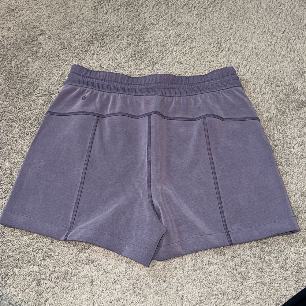 lululemon athletica Women's Athletic Shorts in Purple - Picture 4 of 4